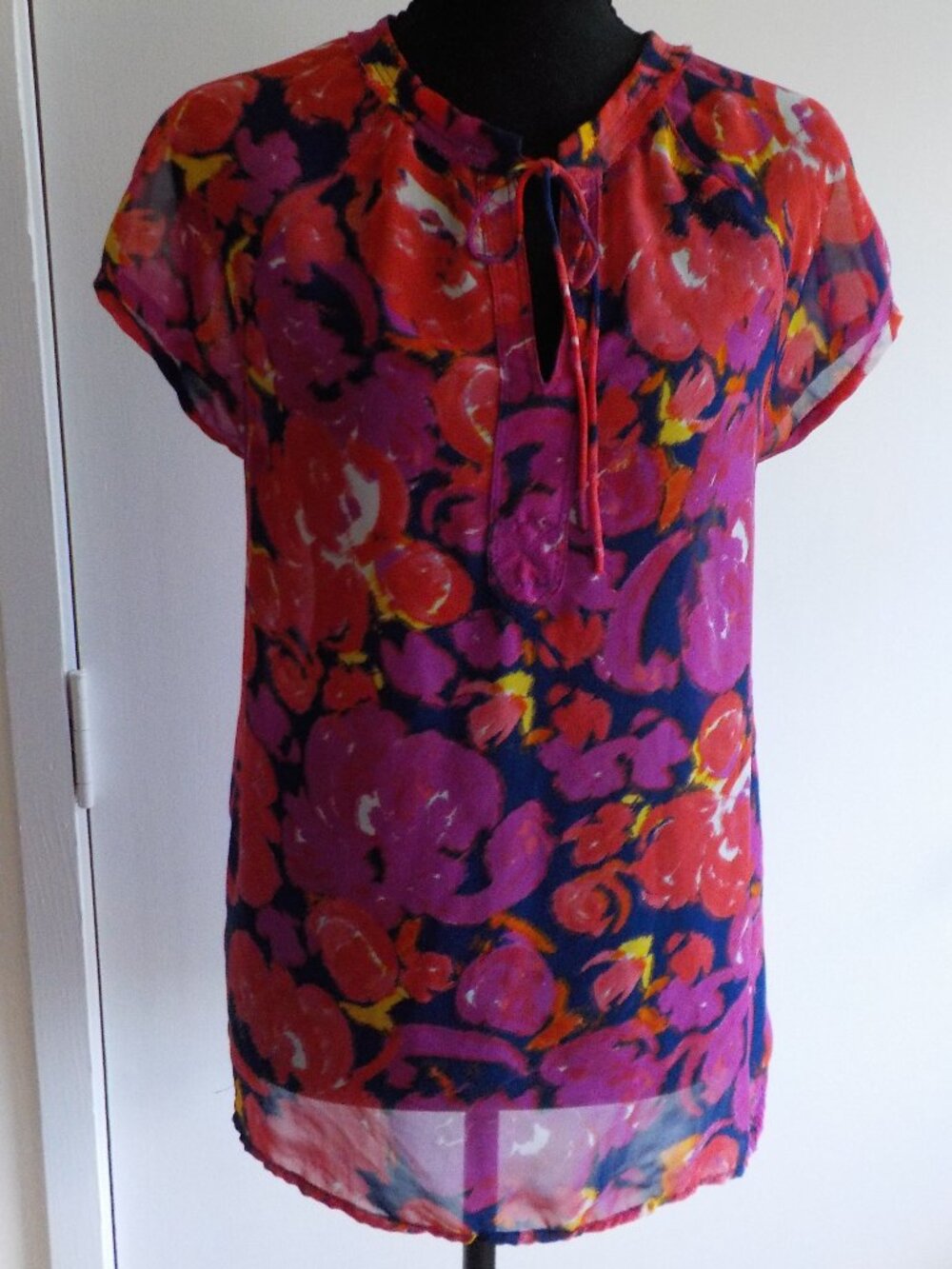 Liz Claiborne Blouse - Medium - Sheer Pink Orange Short Sleeve (2552)